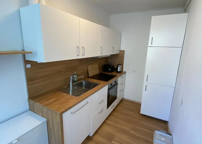 Apartamento Ruhiges Mit Balkon - Wohlfuehlen In *